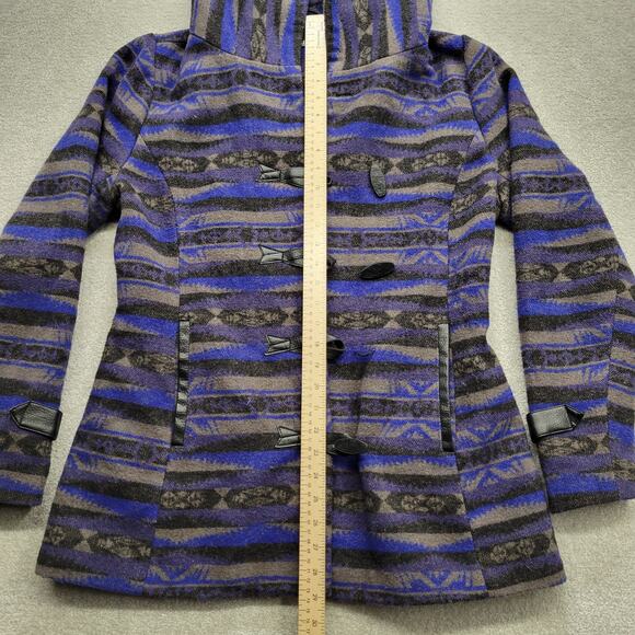Truel Denim Women’s Aztec Print Coat Jacket Medium Blue Black Western Style - Picture 3 of 7